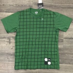 UNIQLO design t-shirt (new w/ tags), sz M